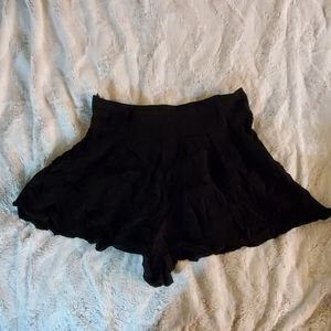 Black skort